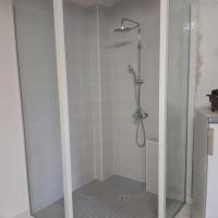 Douche pmr 1